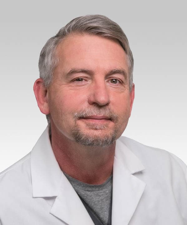 Steven Evans Headshot